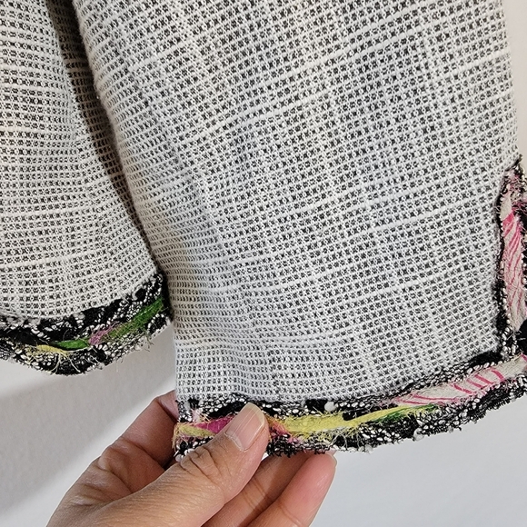 VTG Gray Tweed Single Breasted Blazer Sz 12 Silk Blend Colorful Trim Corporate - Picture 9 of 12